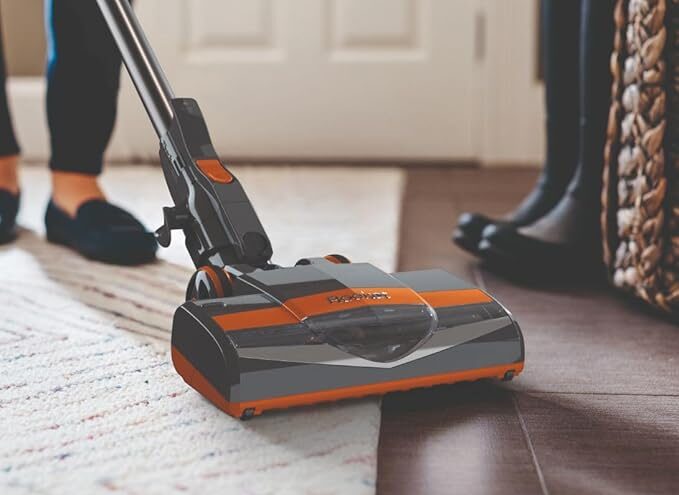 How Does a Bagless Vacuum Cleaner Work?