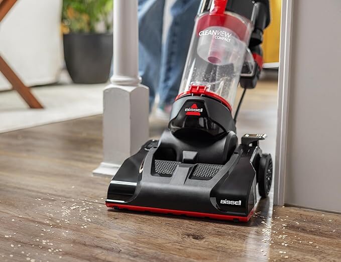 Types of Vacuum Cleaners and How They Differ