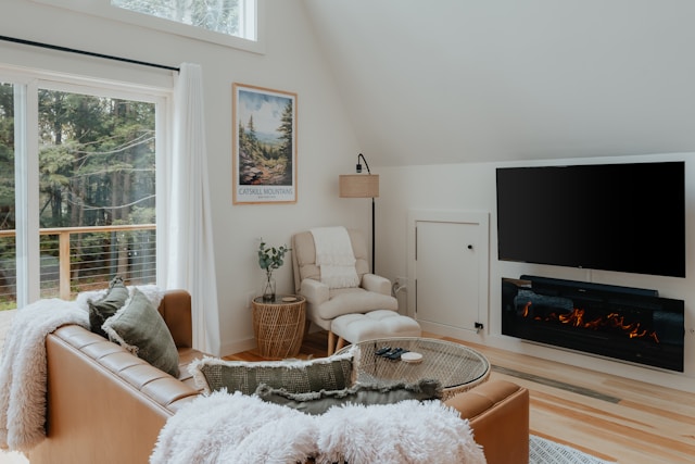 Risks of Vacuuming Hardwood Floors