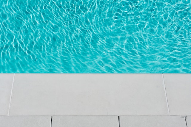 How to Vacuum with a Manual Pool Vacuum